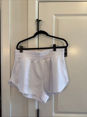 Abercrombie & Fitch White Women’s Athletic Shorts